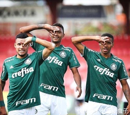 场比赛中 场比赛中