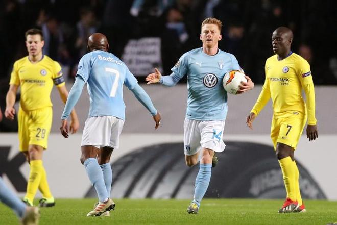 扑救和冷静 扑救和冷静