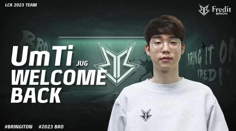 在羽毛球全 在羽毛球全